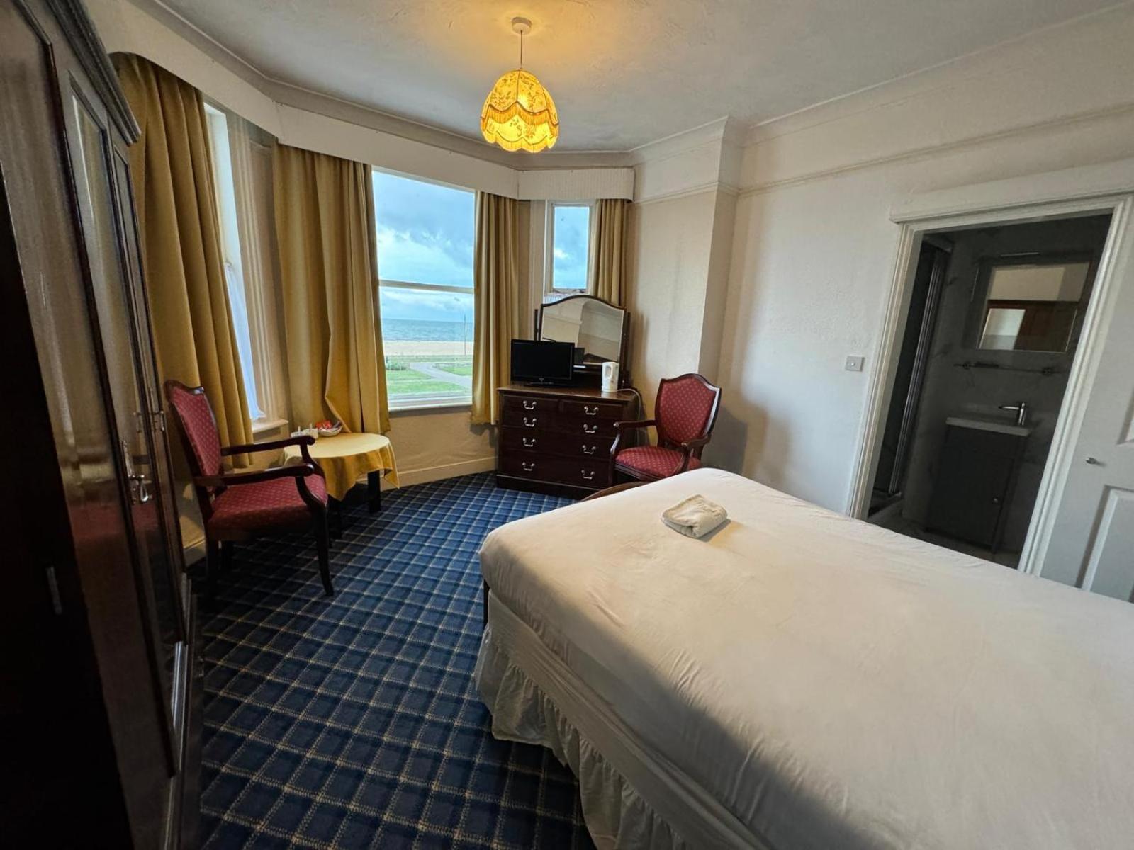 Royal Hotel 大雅茅斯 外观 照片