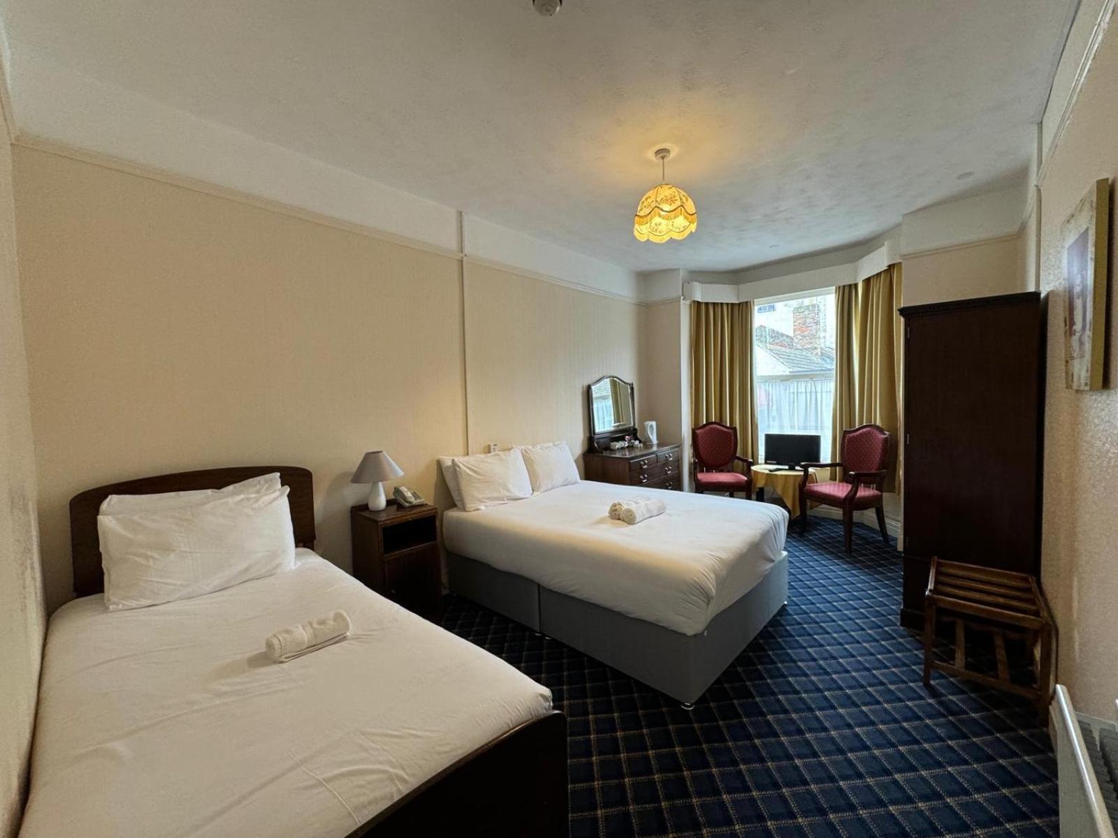 Royal Hotel 大雅茅斯 外观 照片