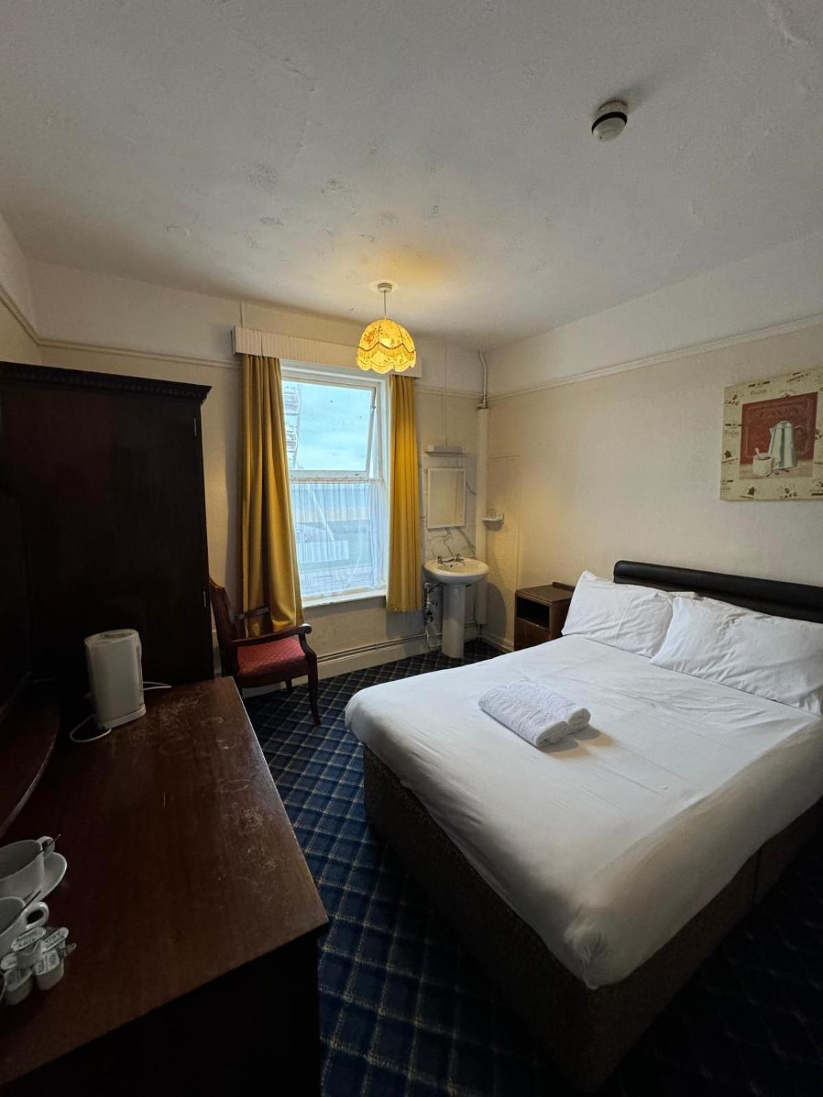 Royal Hotel 大雅茅斯 外观 照片