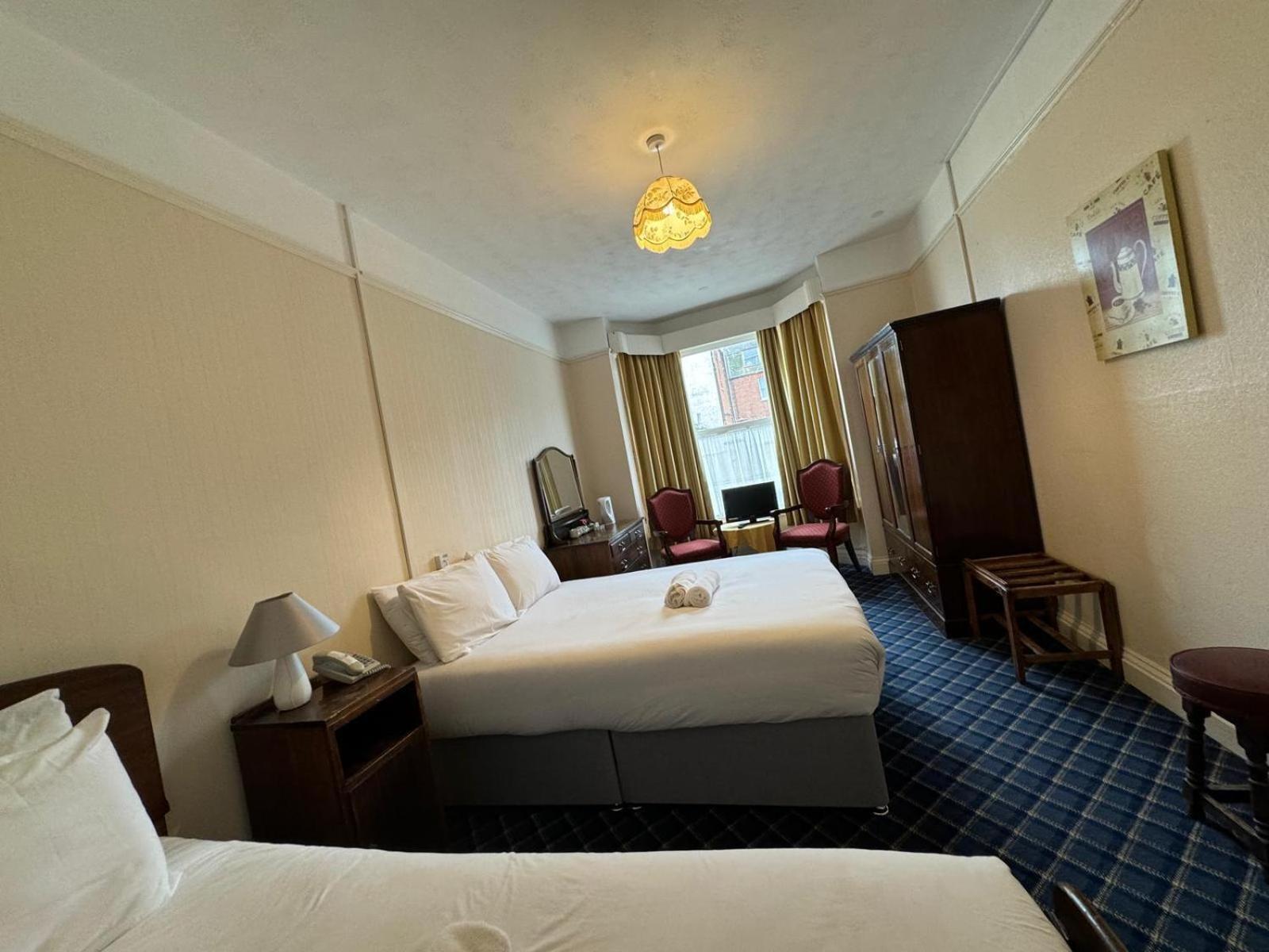 Royal Hotel 大雅茅斯 外观 照片