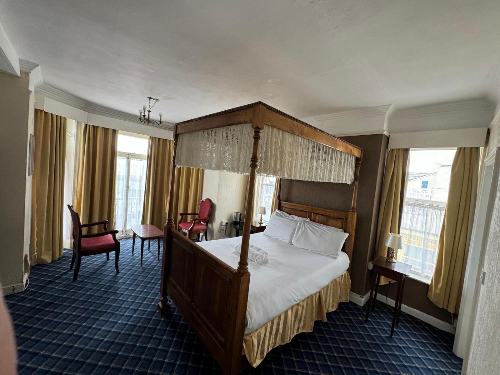 Royal Hotel 大雅茅斯 外观 照片